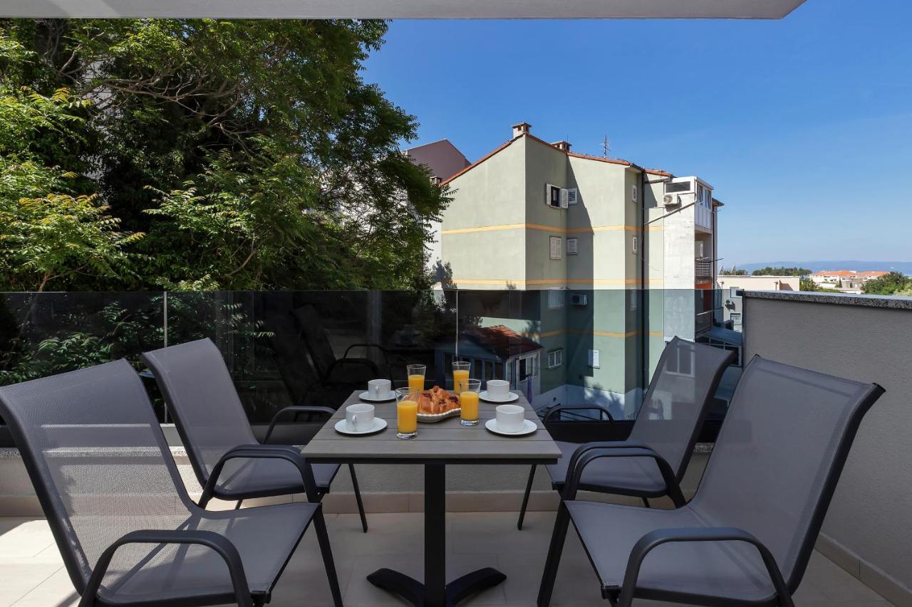 Apartment M&L Makarska Bagian luar foto